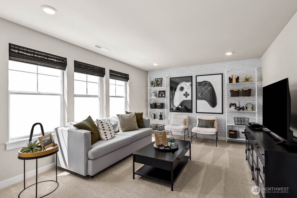 638 SE 11th Place #9, North Bend, WA 98045