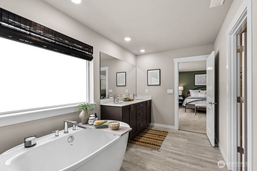 638 SE 11th Place #9, North Bend, WA 98045