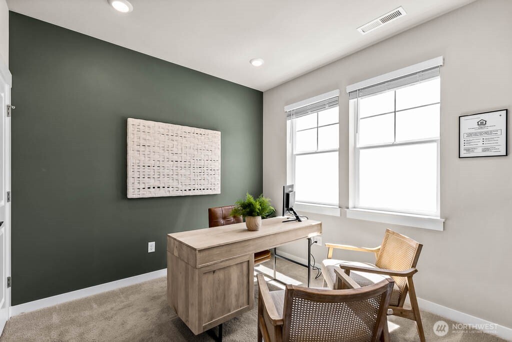 638 SE 11th Place #9, North Bend, WA 98045