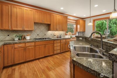 436 Wilderness Peak Drive NW, Issaquah, WA 98027 - Photo 14