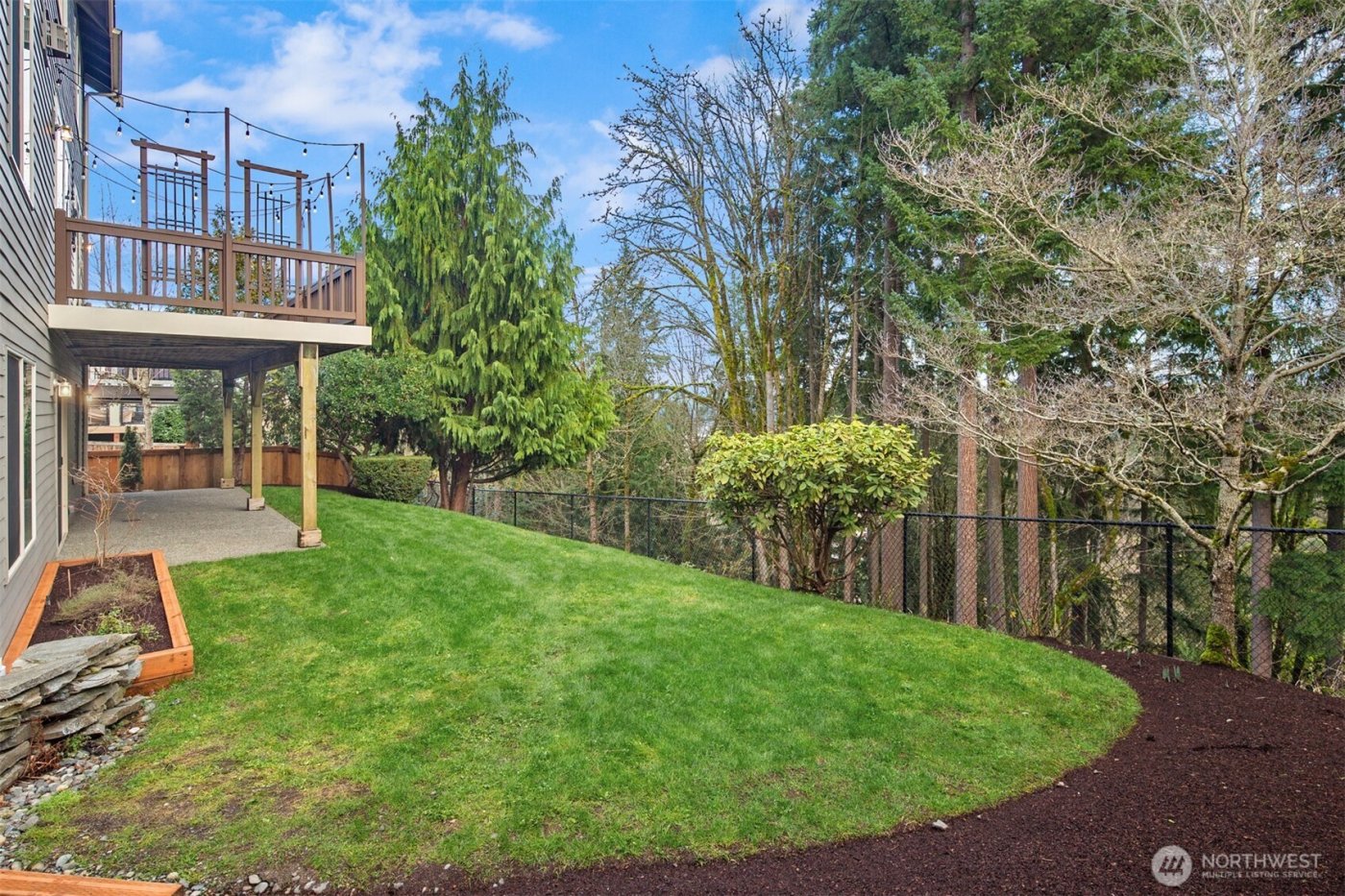 436 Wilderness Peak Drive NW, Issaquah, WA 98027