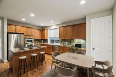 2109 263rd Lane SE, Sammamish, WA 98075 - Photo 10