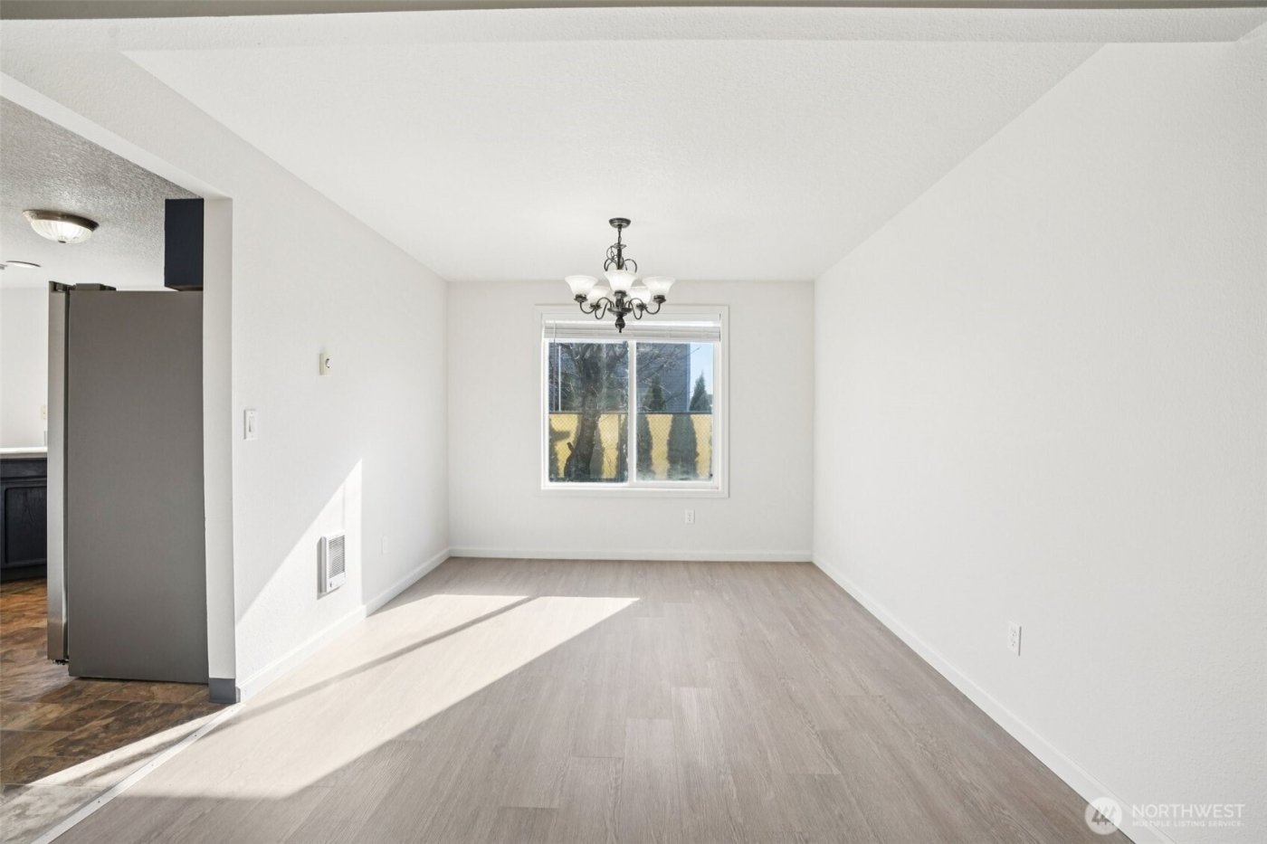 16005 NE 4th Street , Vancouver, WA 98684