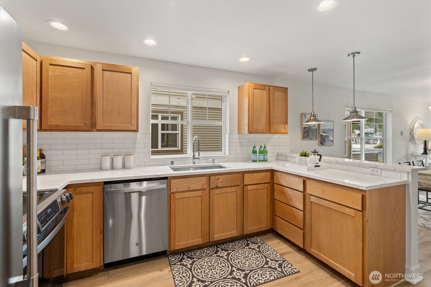 10311 Midvale Avenue N #A, Seattle, WA 98133