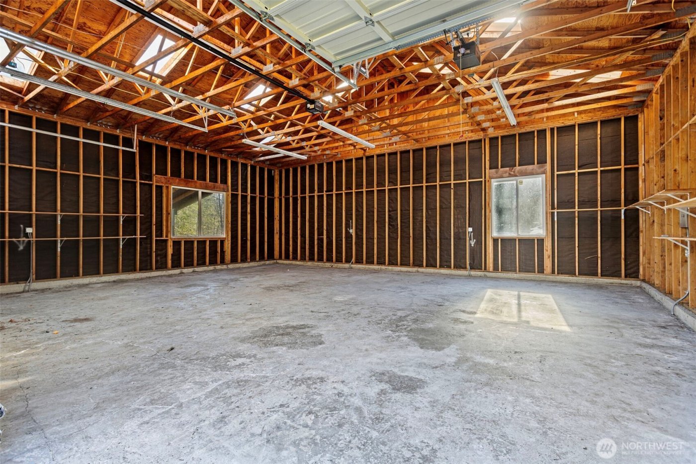 23829 SE 208th St , Maple Valley, WA 98038