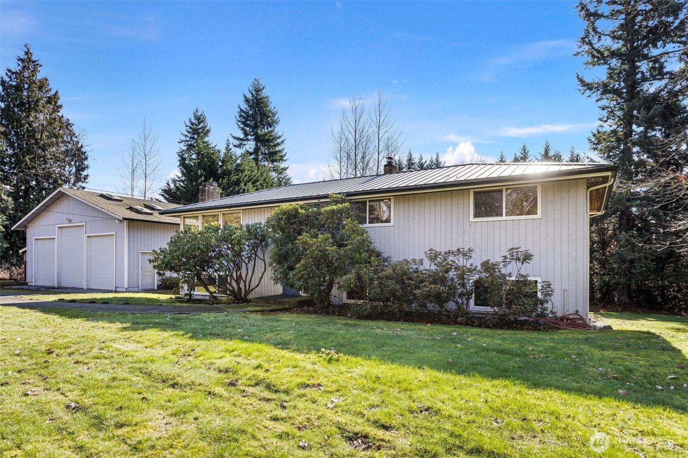 23829 SE 208th St , Maple Valley, WA 98038