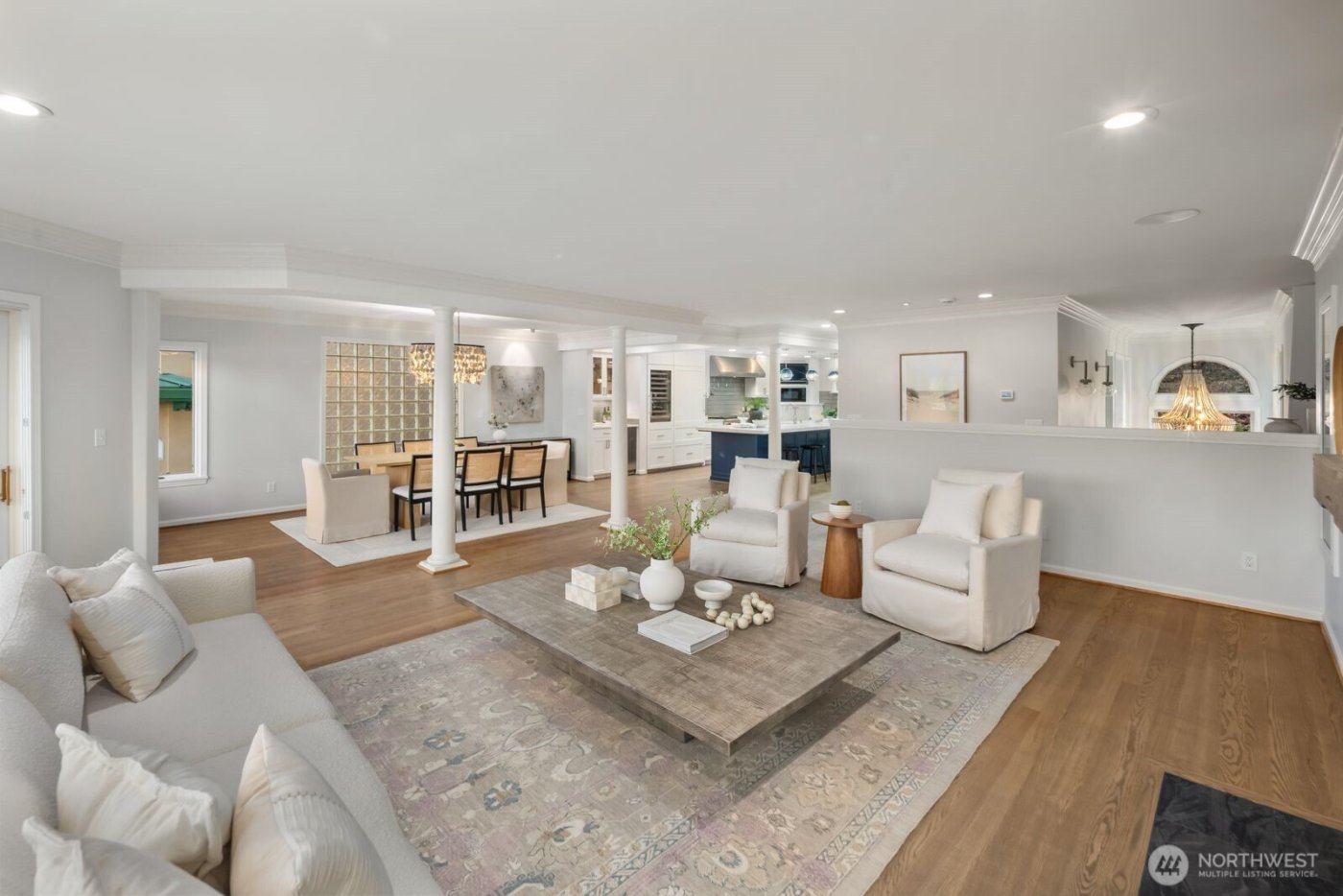 14014 Riviera Place NE, Seattle, WA 98125