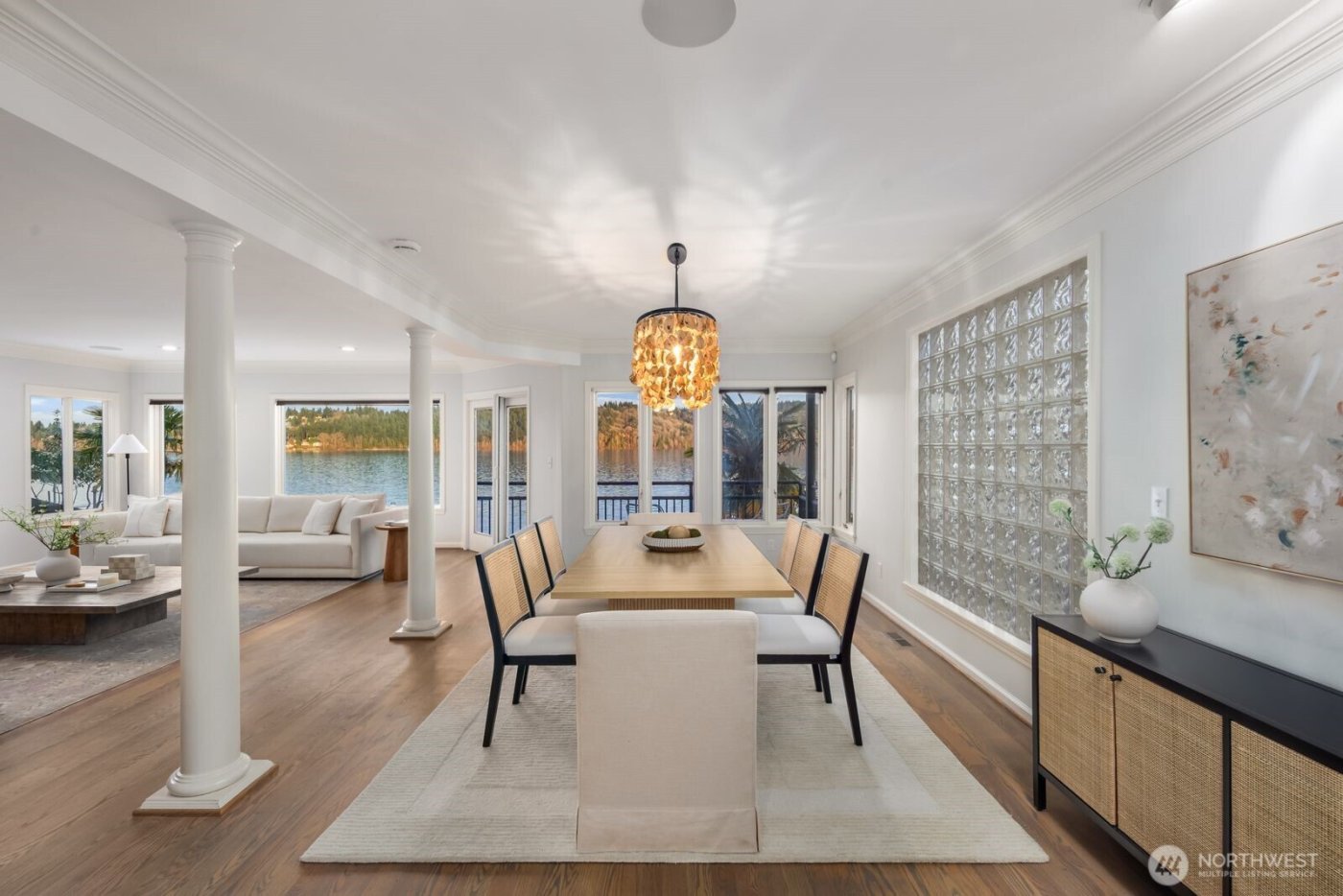 14014 Riviera Place NE, Seattle, WA 98125