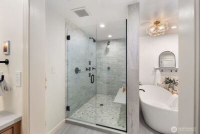 14014 Riviera Place NE, Seattle, WA 98125 - Photo 26