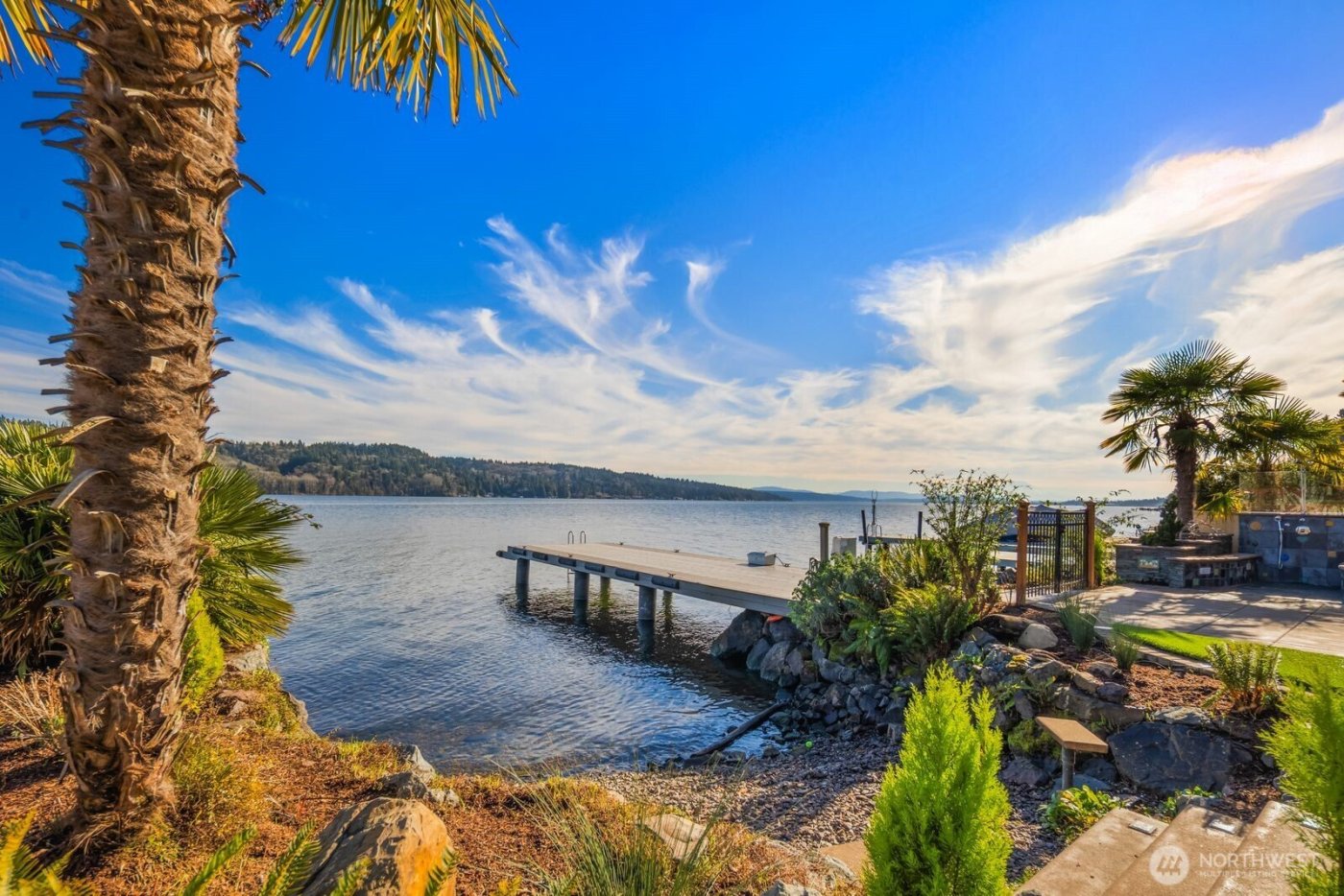 14014 Riviera Place NE, Seattle, WA 98125