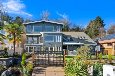 14014 Riviera Place NE, Seattle, WA 98125 - Photo 2