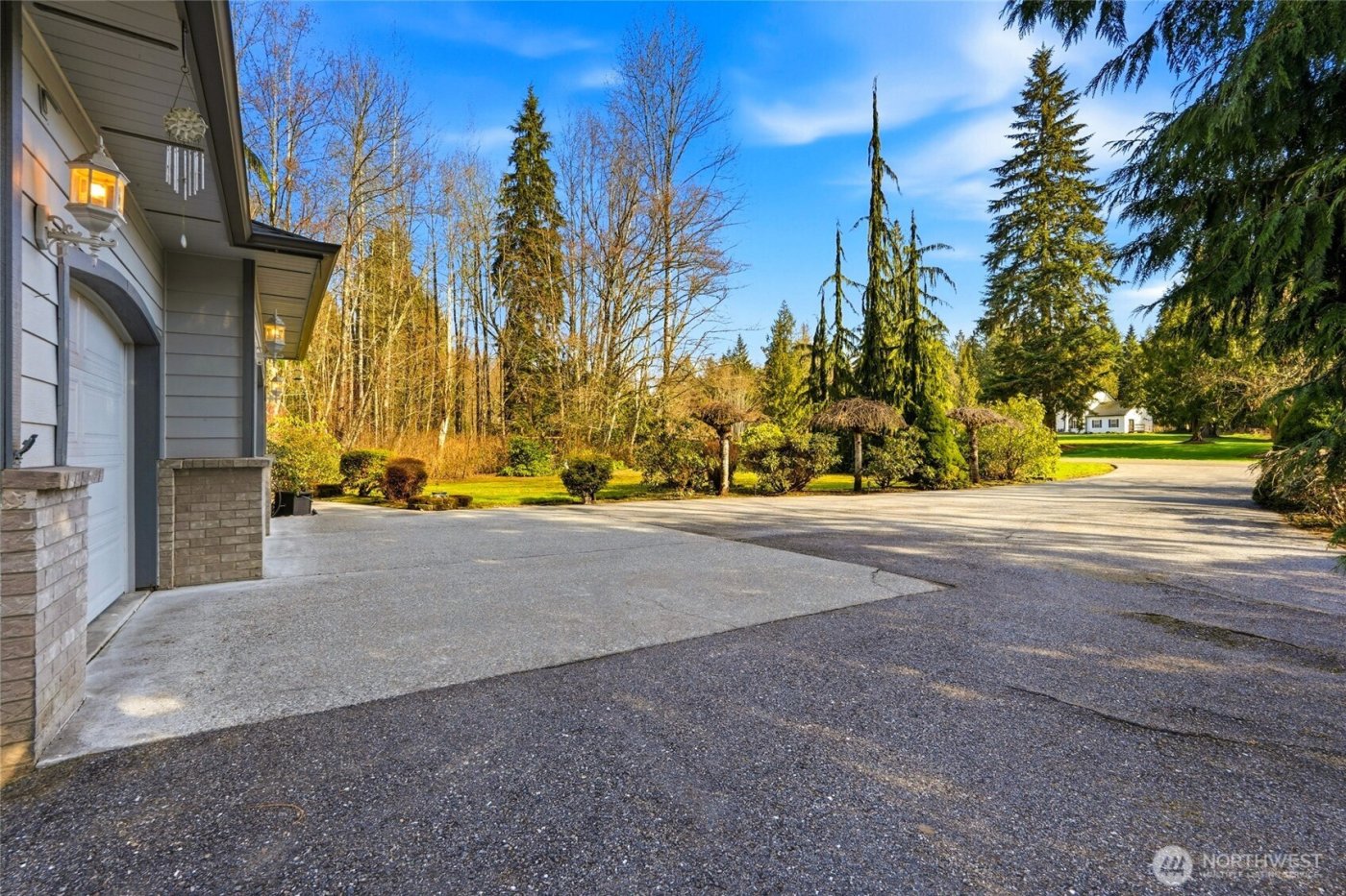 7830 104th Drive NE, Lake Stevens, WA 98258