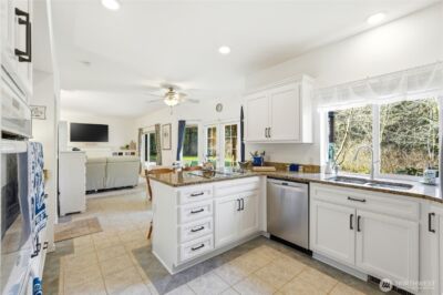 7830 104th Drive NE, Lake Stevens, WA 98258 - Photo 10