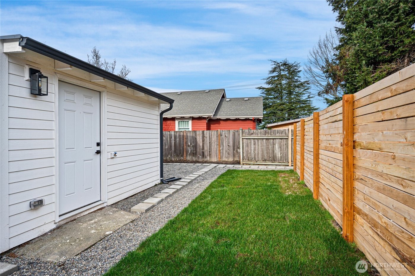 7106 32nd Avenue SW, Seattle, WA 98126