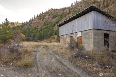 372 Mad Ranch Lane , Entiat, WA 98822 - Photo 4