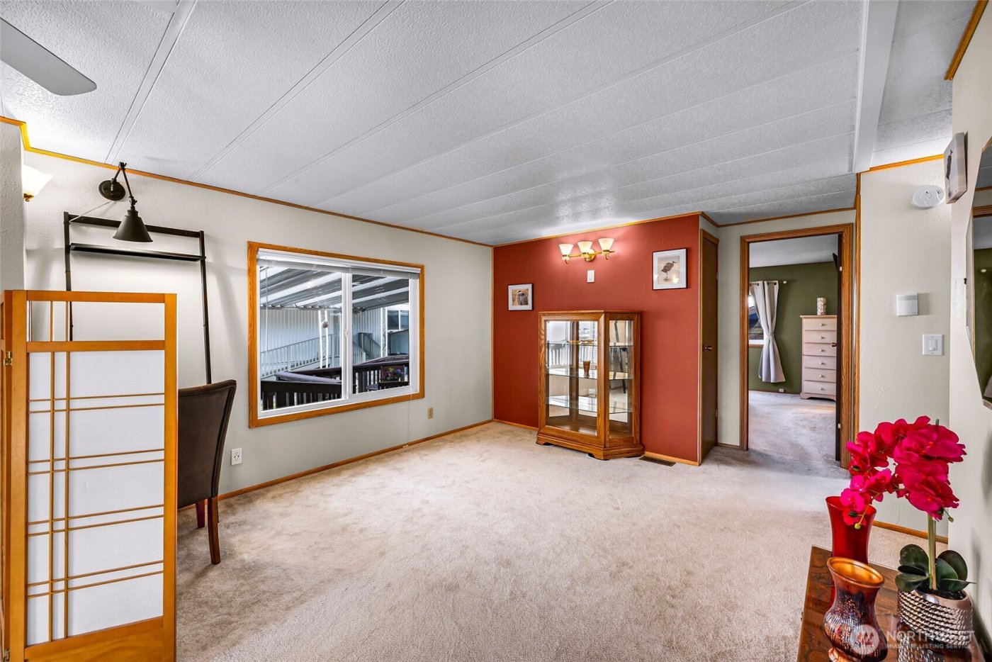 1200 Lincoln Street #404, Bellingham, WA 98229