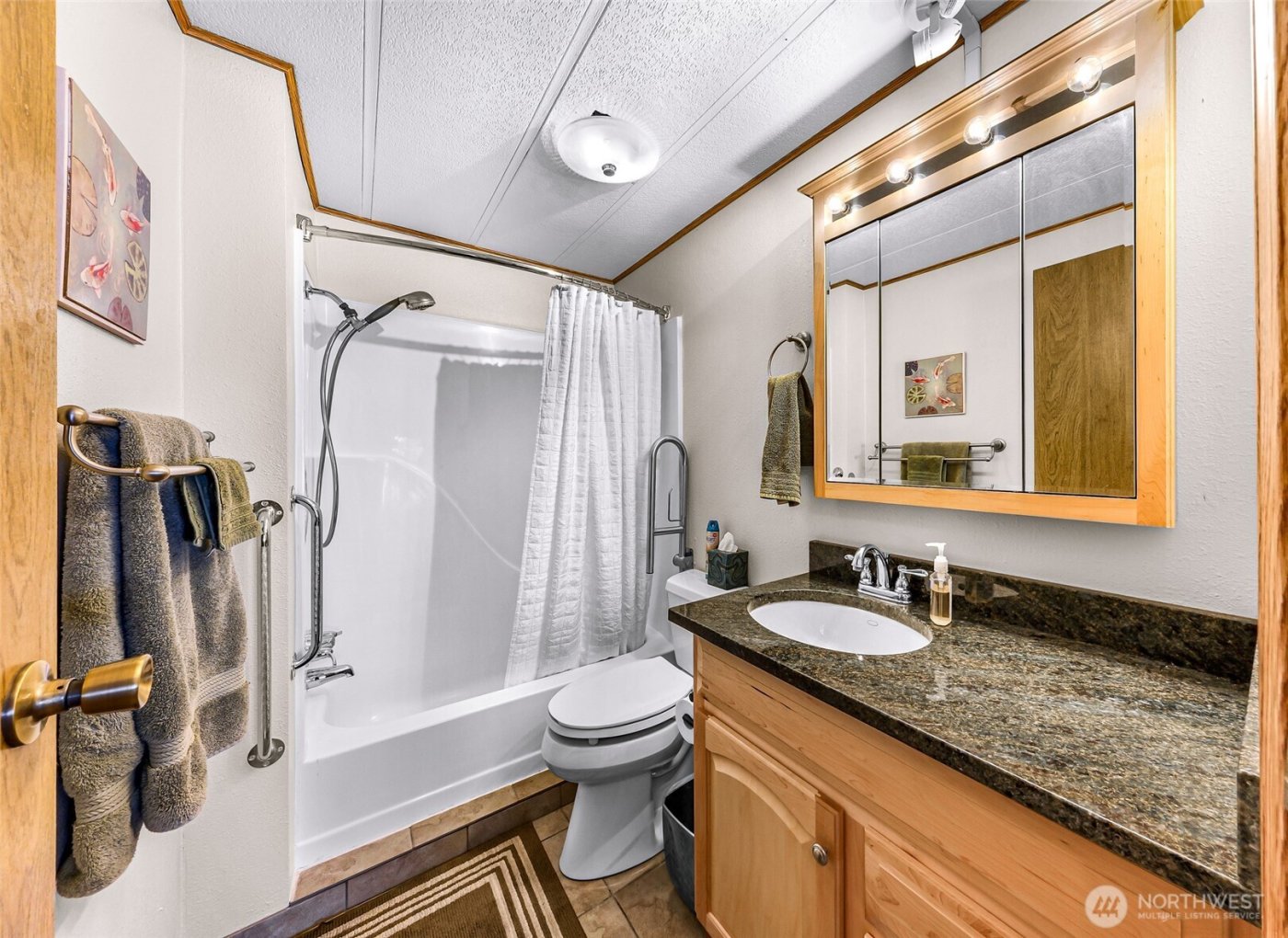 1200 Lincoln Street #404, Bellingham, WA 98229