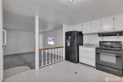 21809 107th Place SE #10, Kent, WA 98031 - Photo 5
