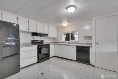 21809 107th Place SE #10, Kent, WA 98031 - Photo 7