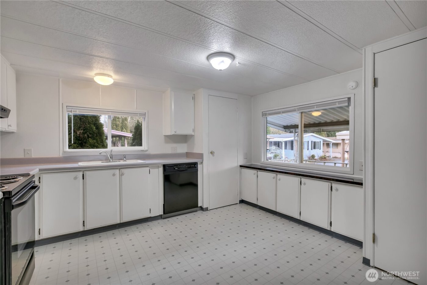 21809 107th Place SE #10, Kent, WA 98031