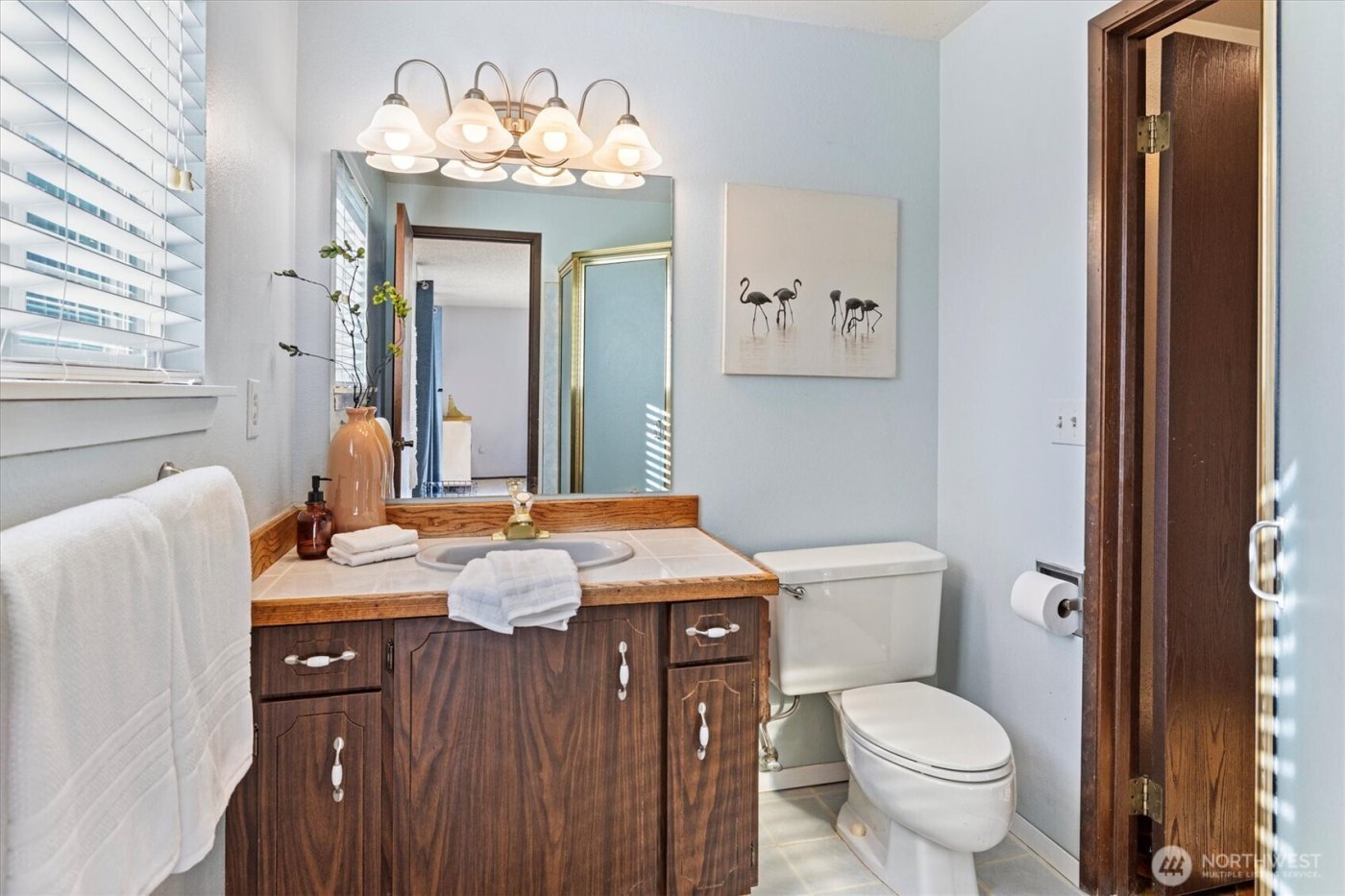 7916 19th St W , Tacoma, WA 98466