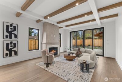 10789 SE 10th Street , Bellevue, WA 98004 - Photo 2