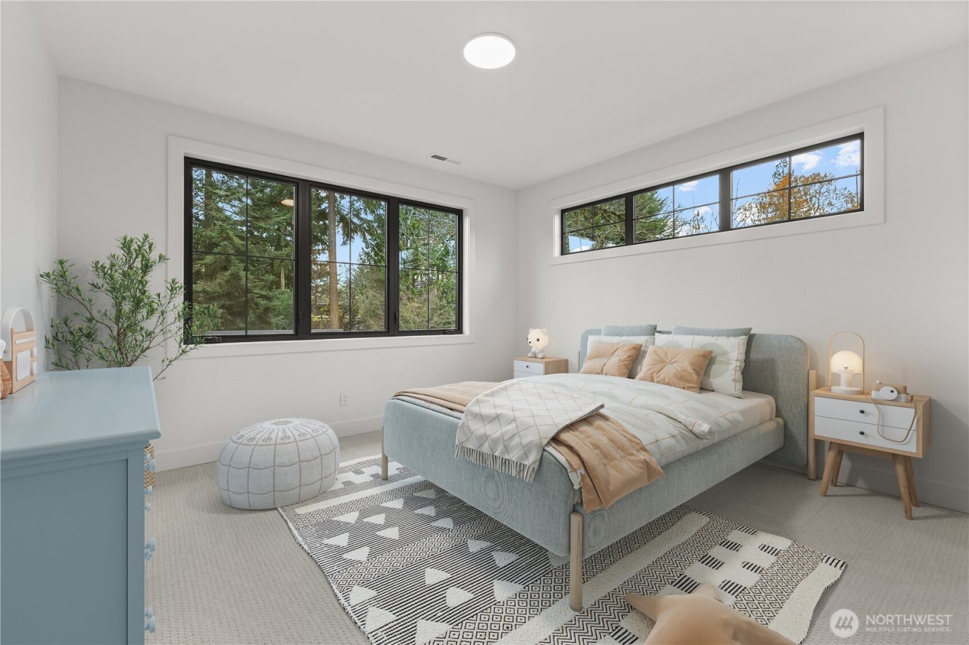 10789 SE 10th Street , Bellevue, WA 98004