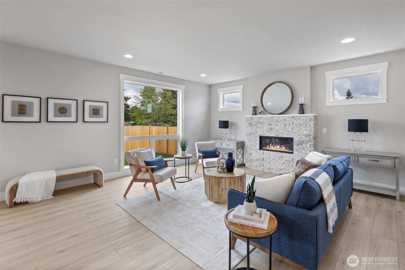 19924 7th Drive SE, Bothell, WA 98012