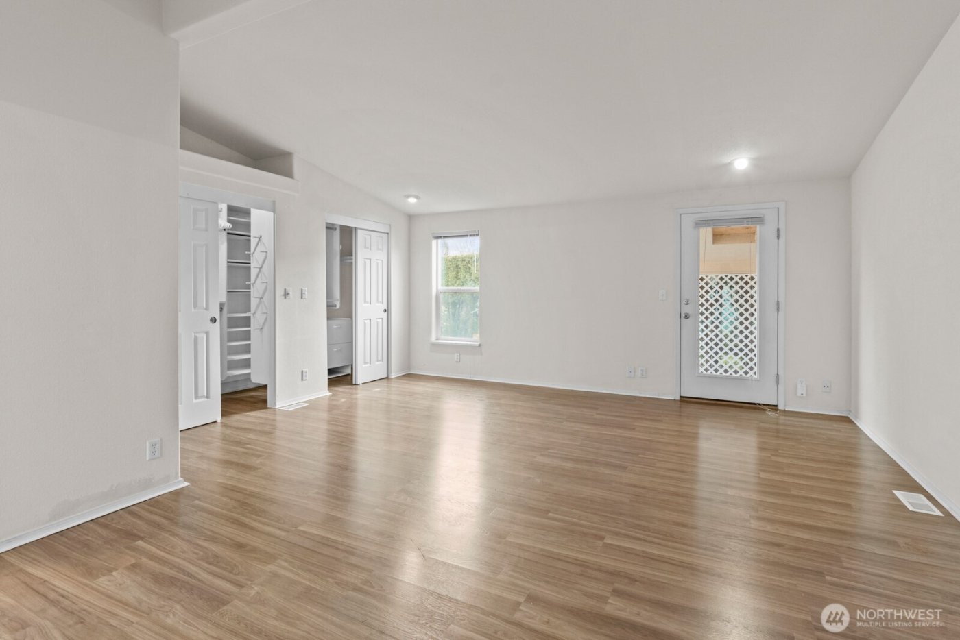 8018 18th Lane SE, Lacey, WA 98503