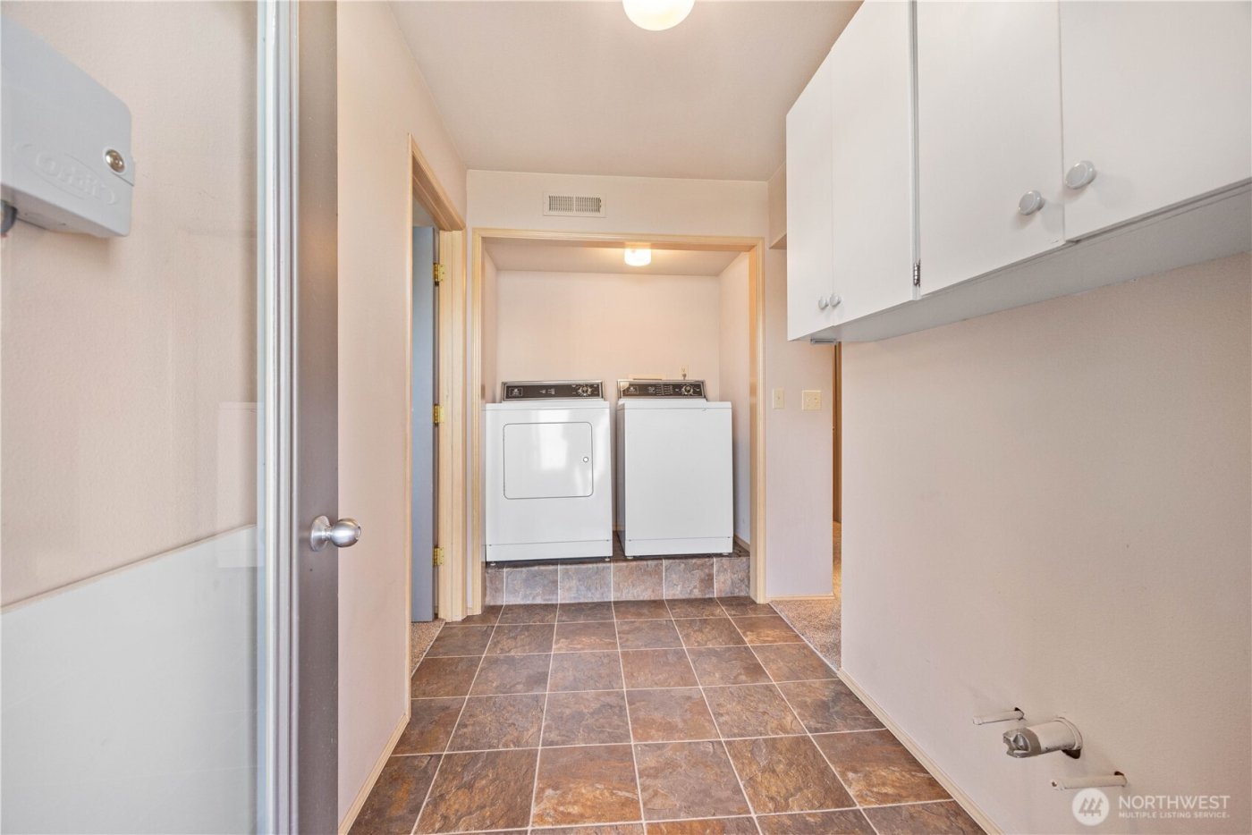 3150 S Lakeshore Road , Chelan, WA 98816