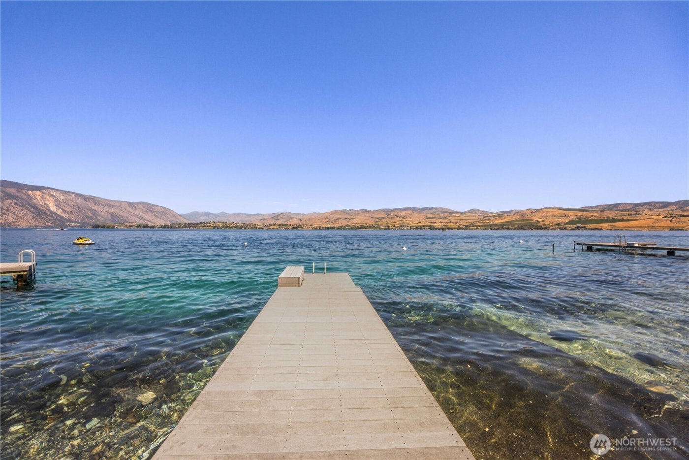 3132 S Lakeshore Road , Chelan, WA 98816