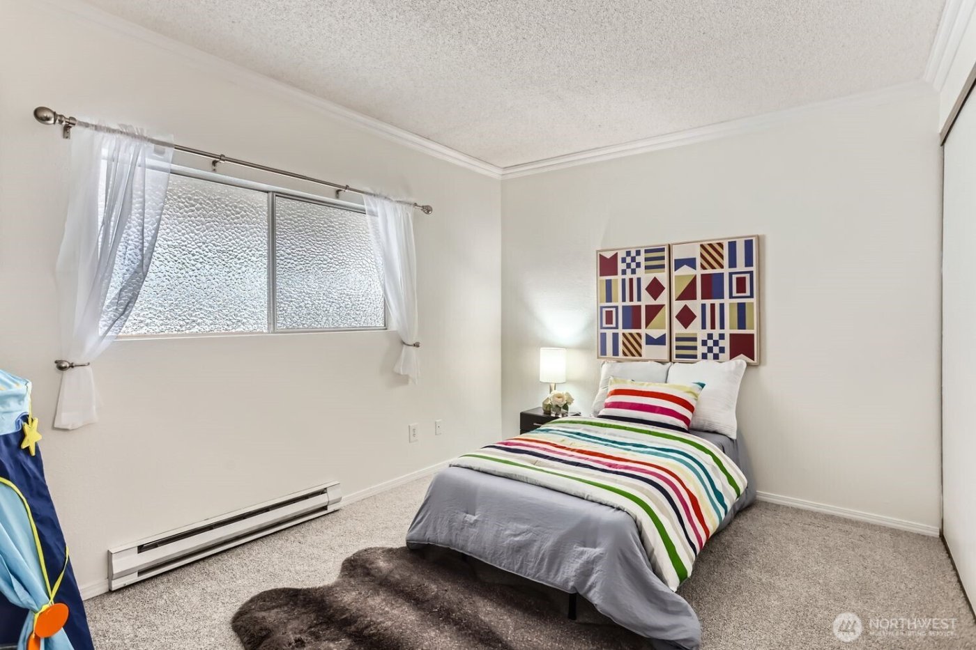 14547 NE 40th St #J302, Bellevue, WA 98007