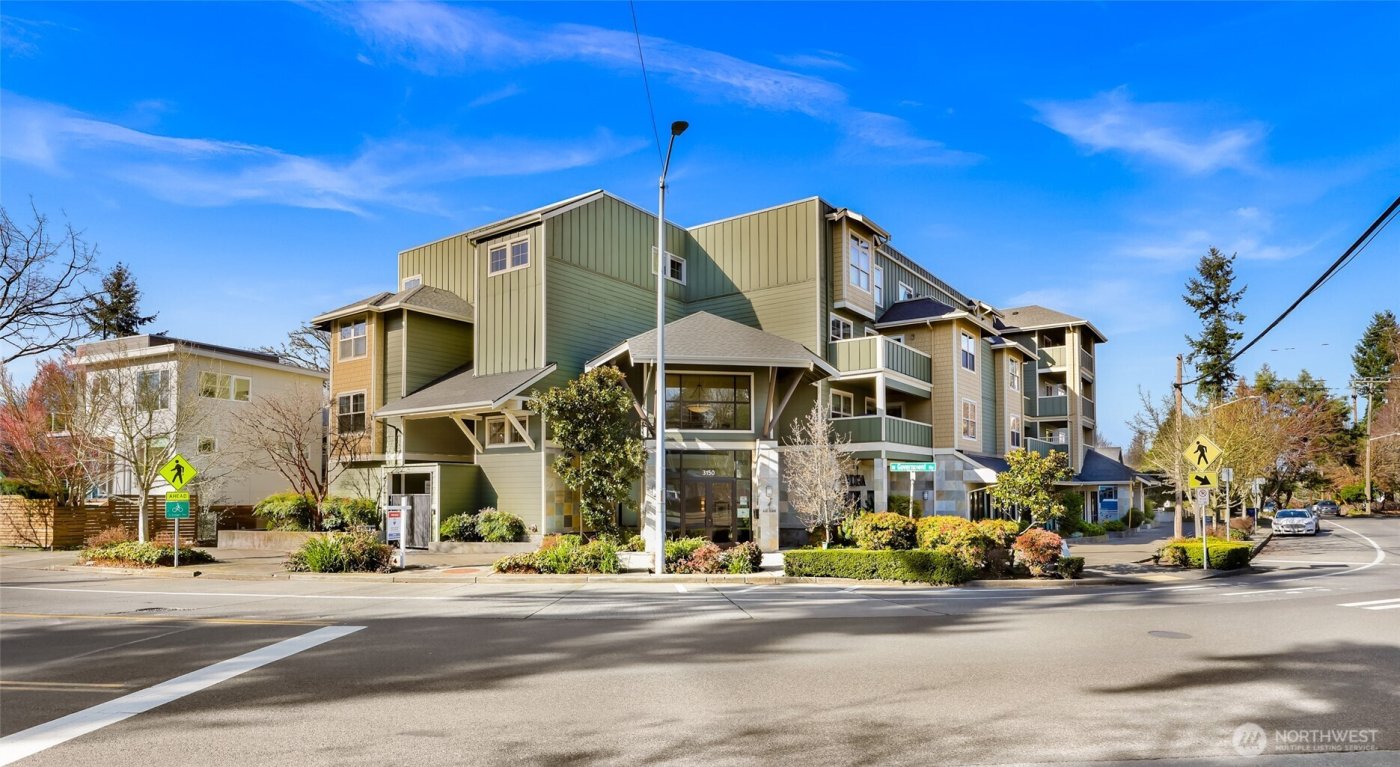 3150 W Government Way #407, Seattle, WA 98199