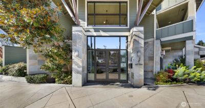 3150 W Government Way #407, Seattle, WA 98199 - Photo 2