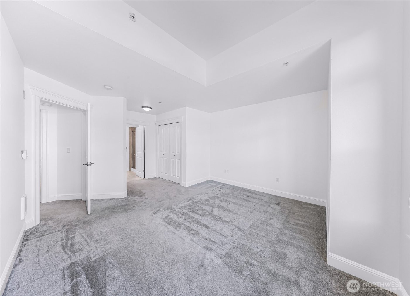 3150 W Government Way #407, Seattle, WA 98199