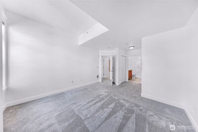 3150 W Government Way #407, Seattle, WA 98199 - Photo 22