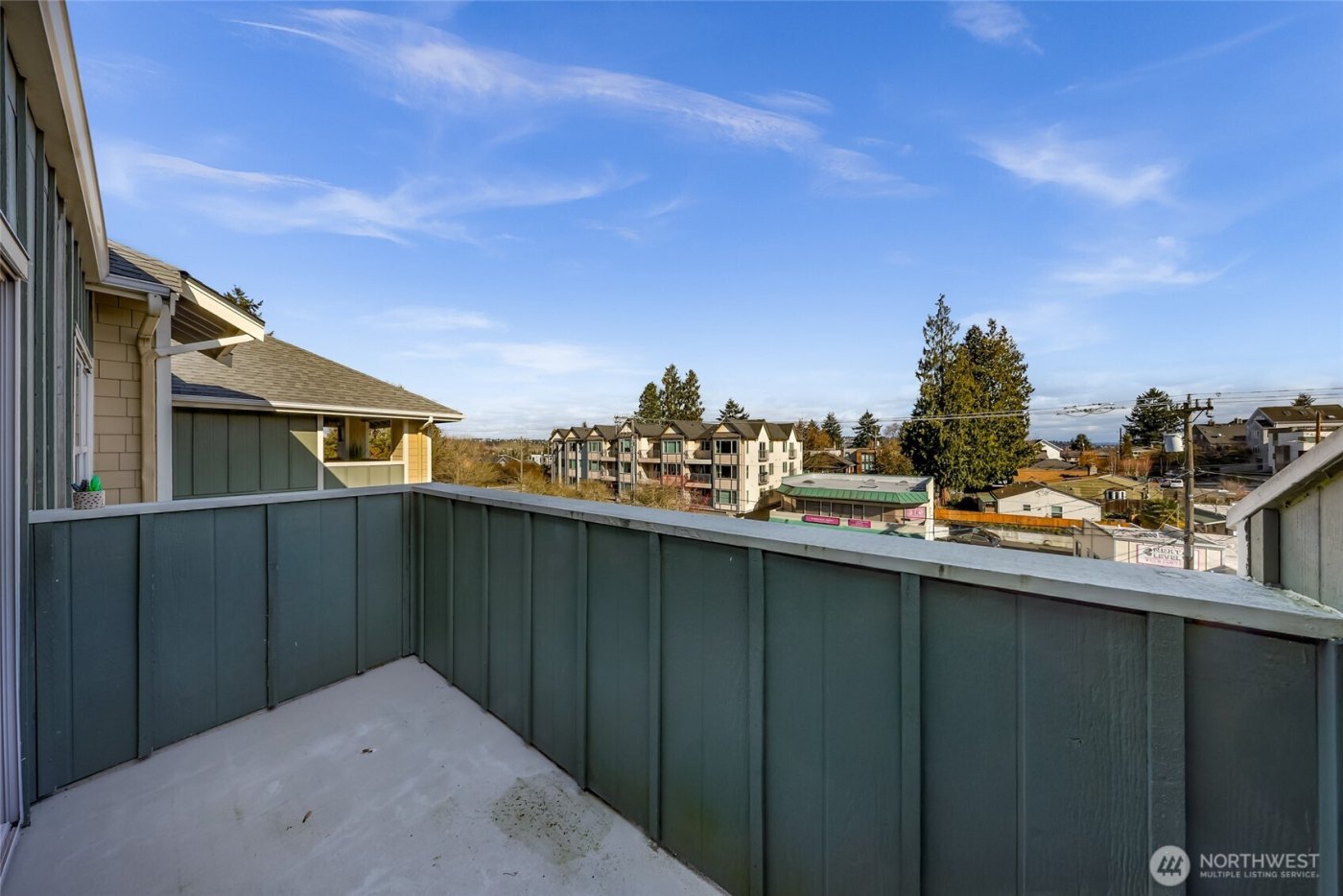 3150 W Government Way #407, Seattle, WA 98199