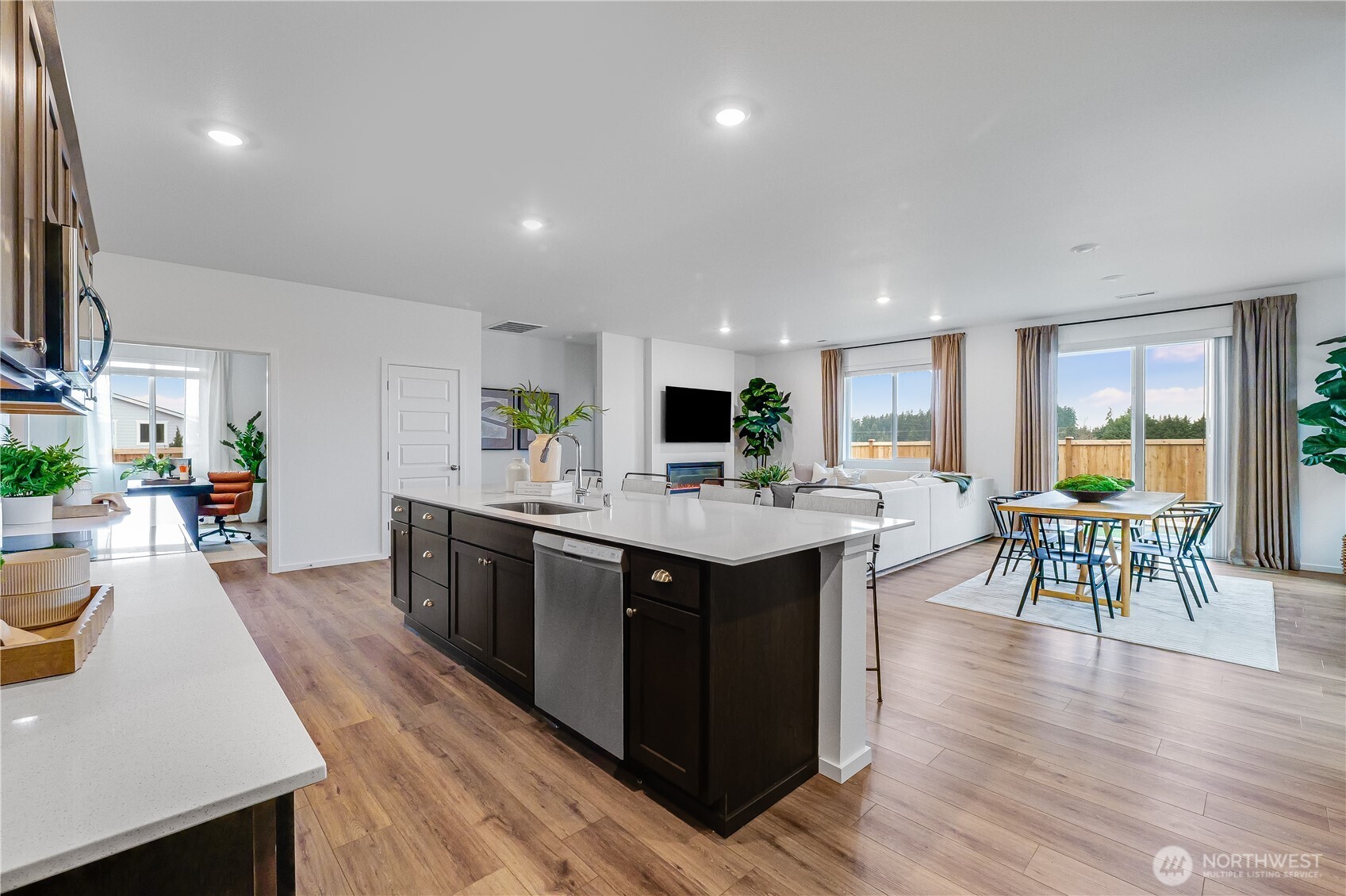 132 Moonshadow Lane , Sequim, WA 98382