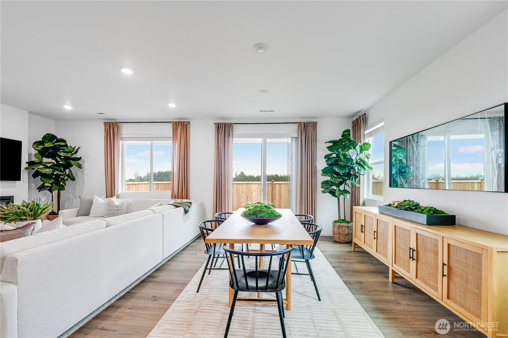 132 Moonshadow Lane , Sequim, WA 98382