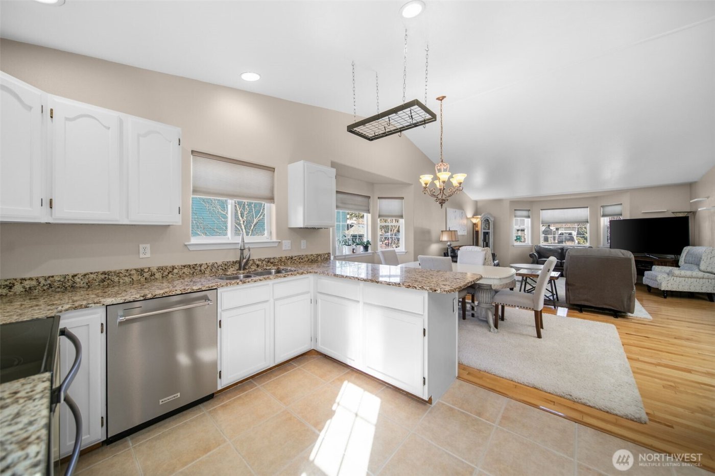 1816 NE 3rd Street , East Wenatchee, WA 98802