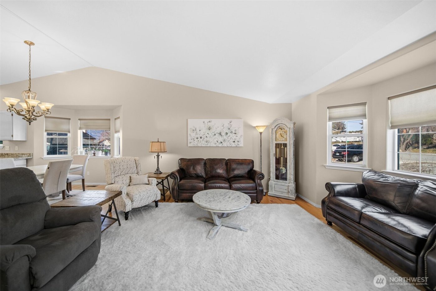 1816 NE 3rd Street , East Wenatchee, WA 98802