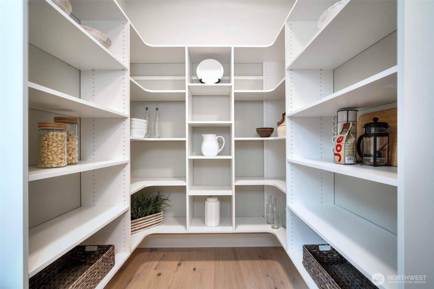 8722 128th Avenue NE, Kirkland, WA 98033