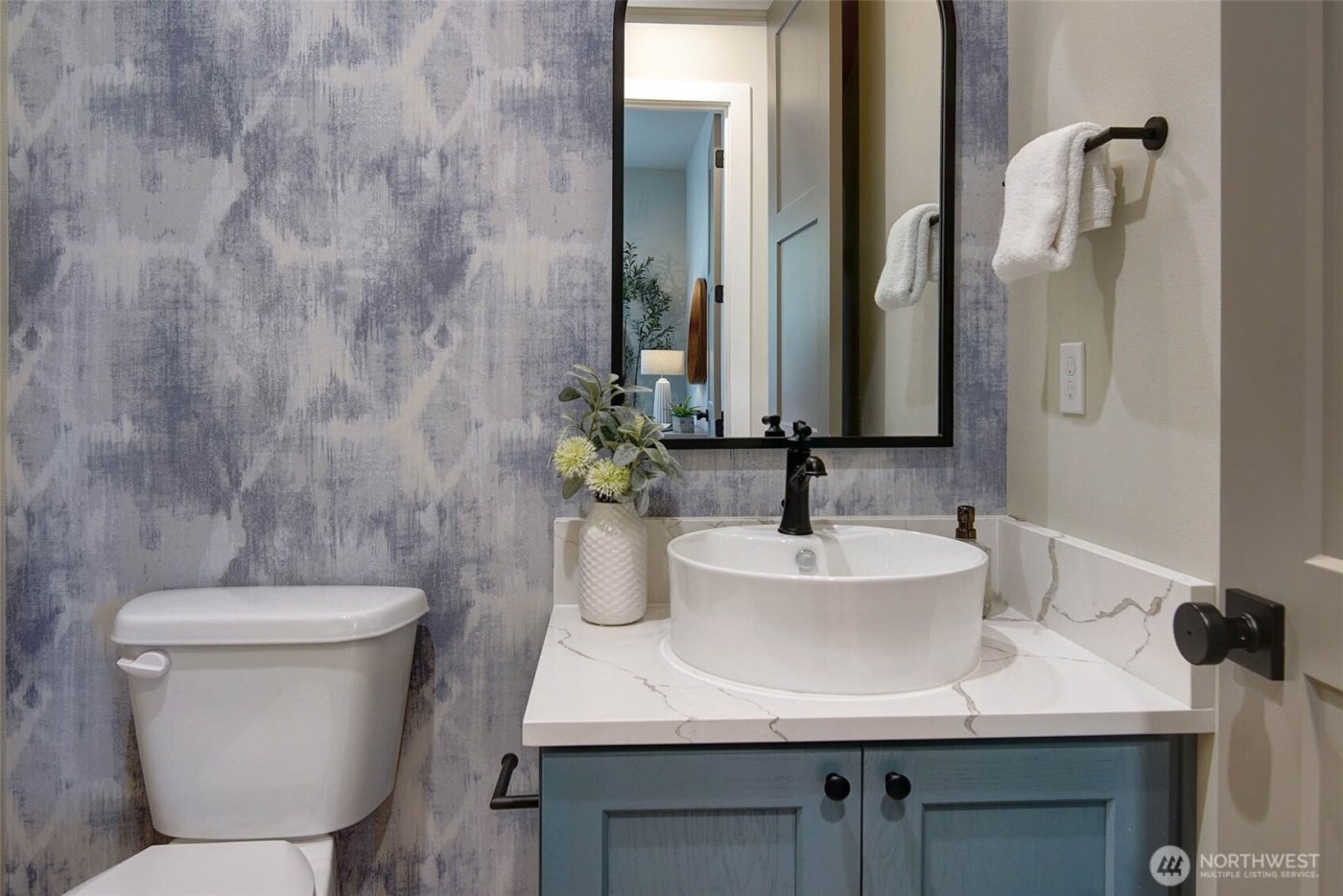 8722 128th Avenue NE, Kirkland, WA 98033