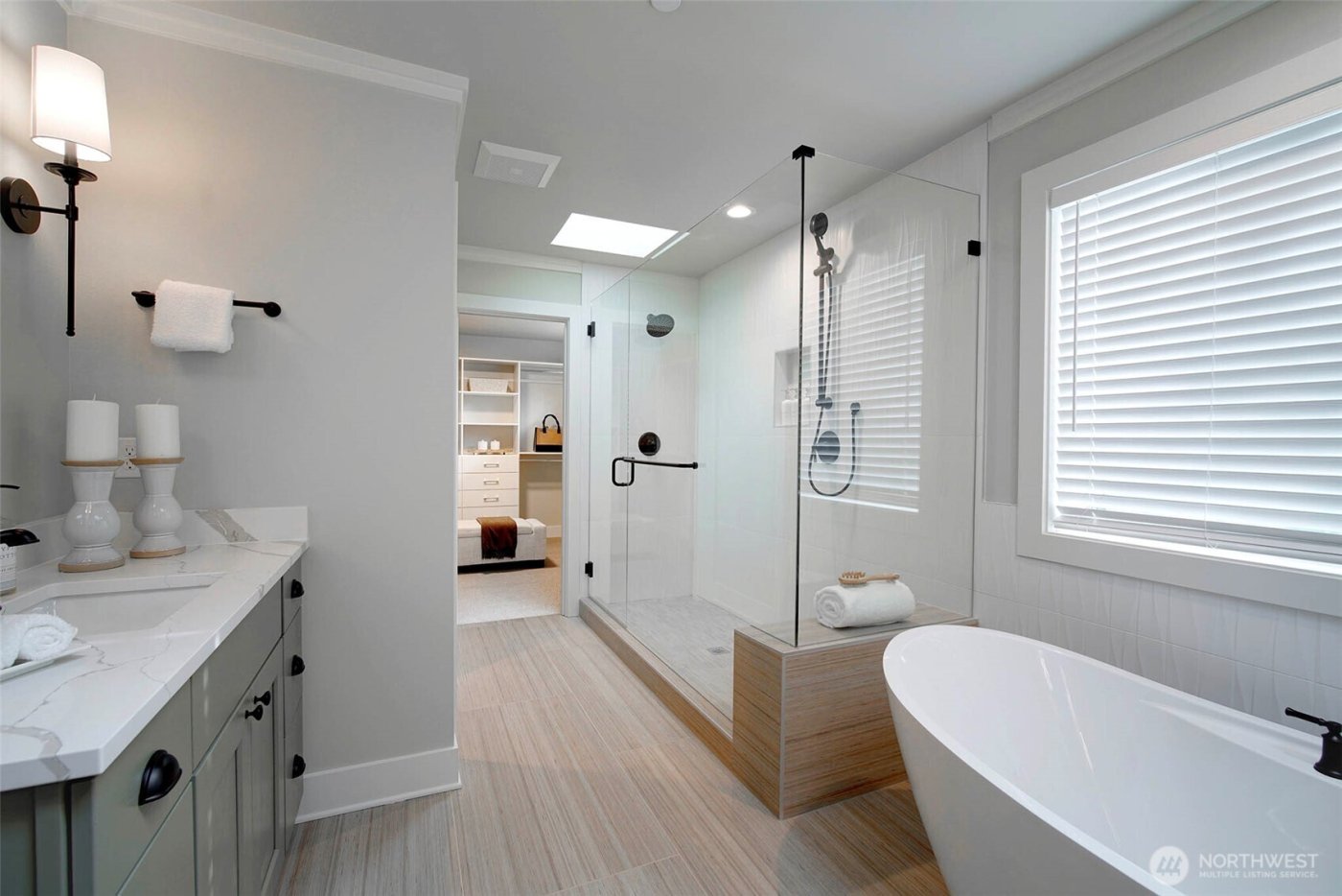 8722 128th Avenue NE, Kirkland, WA 98033