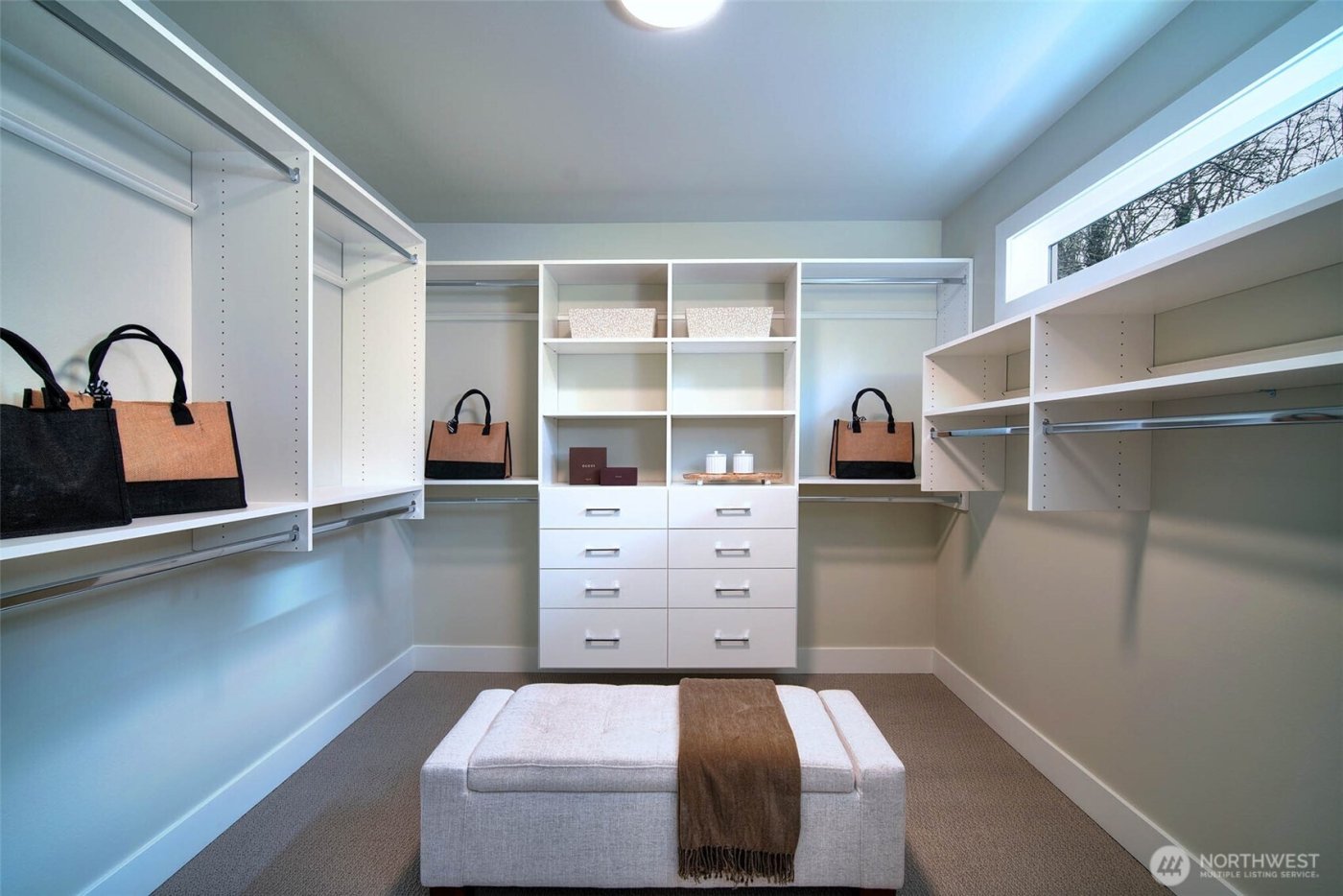 8722 128th Avenue NE, Kirkland, WA 98033