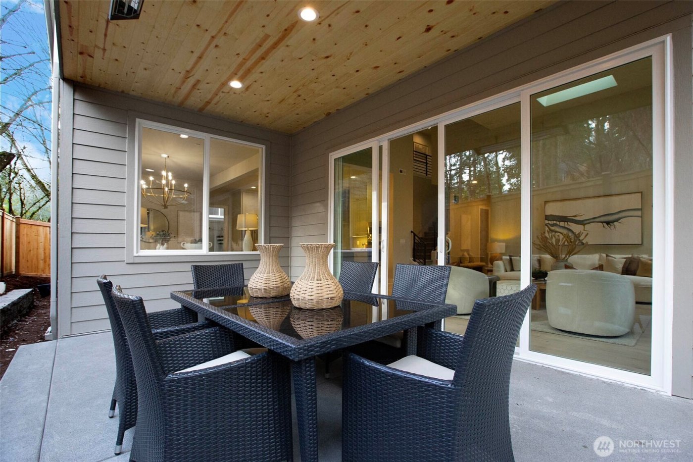 8722 128th Avenue NE, Kirkland, WA 98033