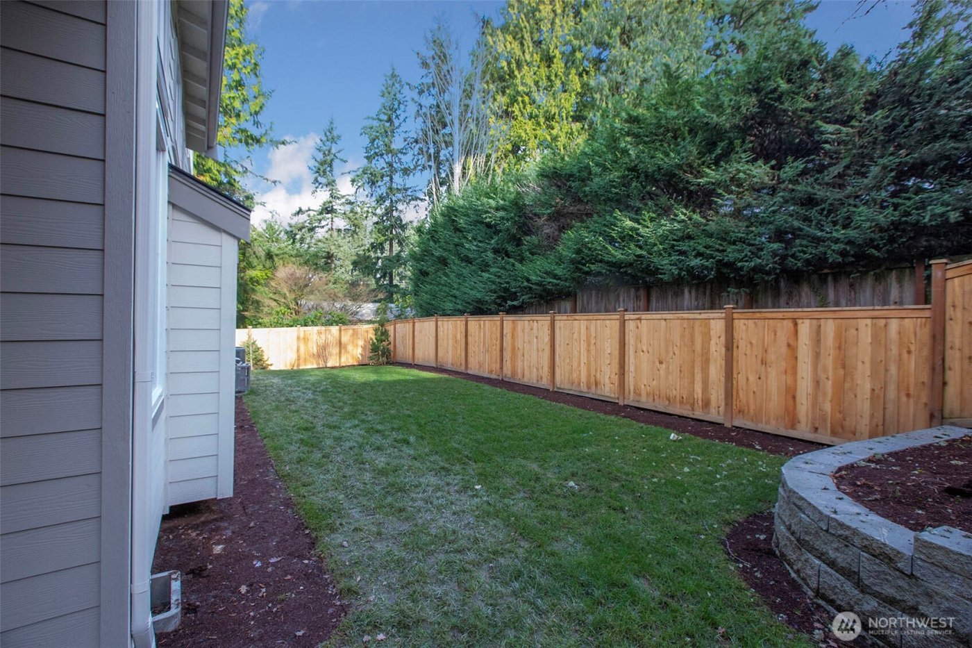 8722 128th Avenue NE, Kirkland, WA 98033