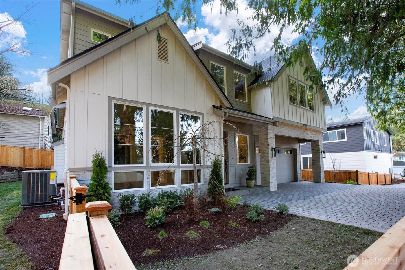 8722 128th Avenue NE, Kirkland, WA 98033