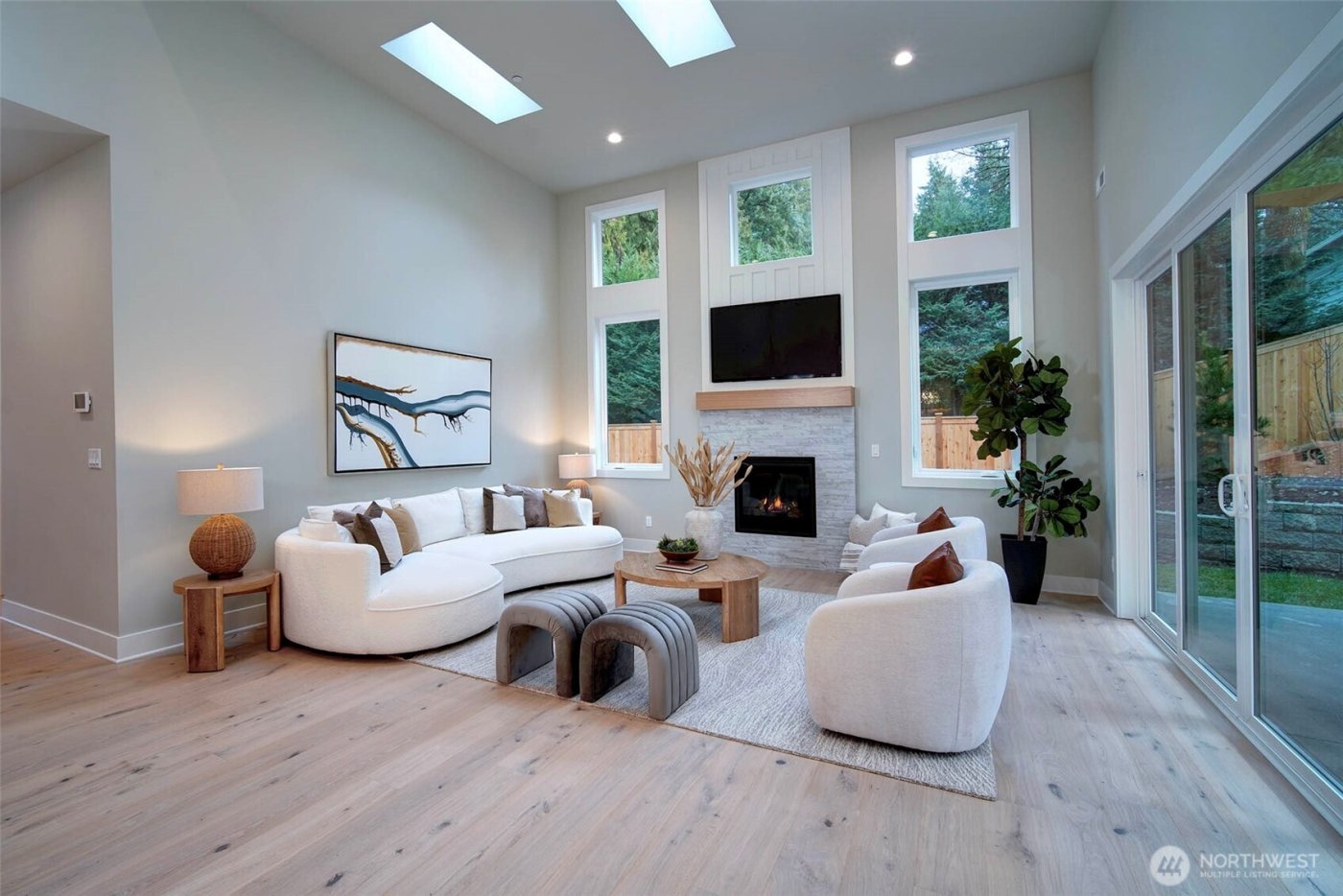 8722 128th Avenue NE, Kirkland, WA 98033