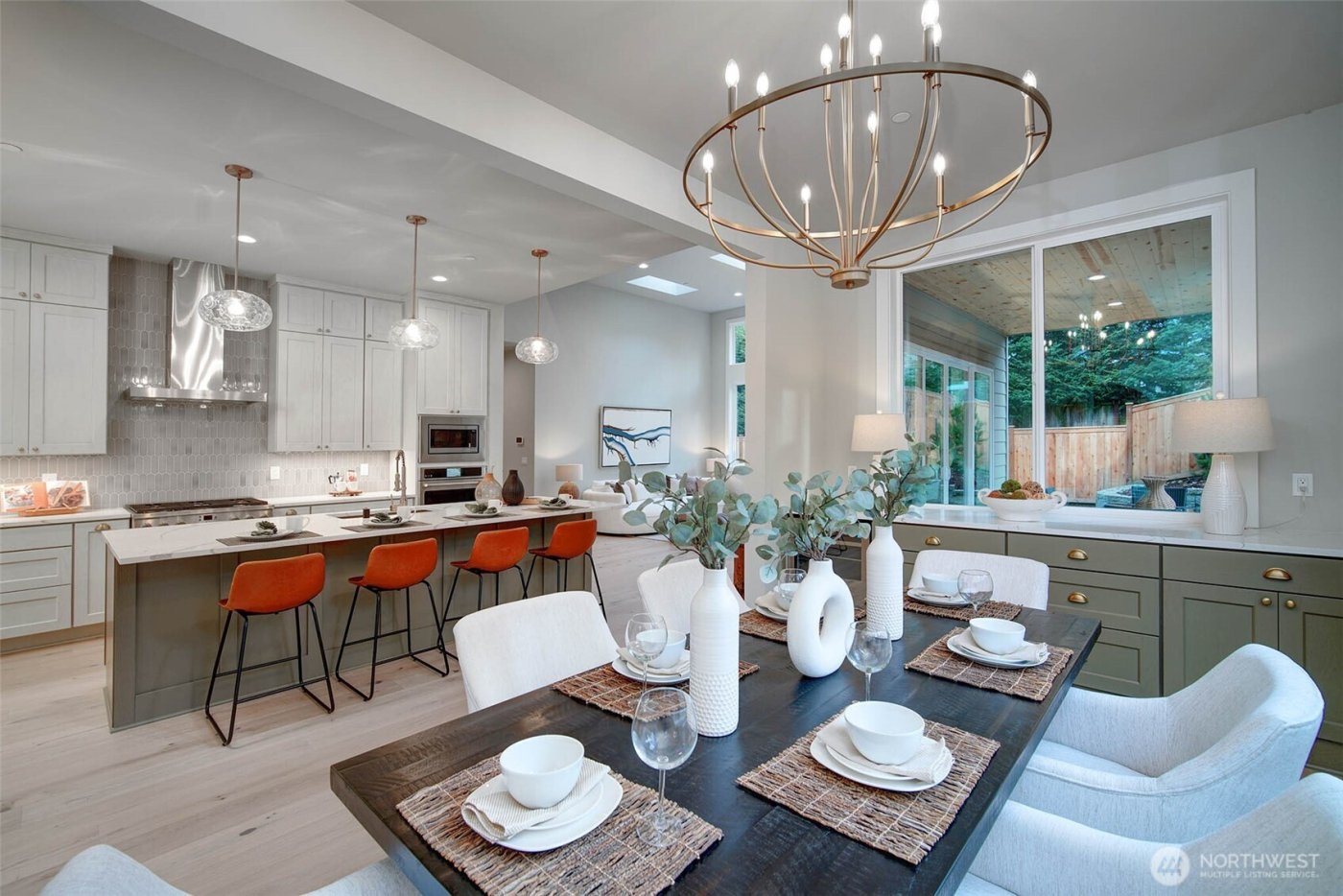 8722 128th Avenue NE, Kirkland, WA 98033